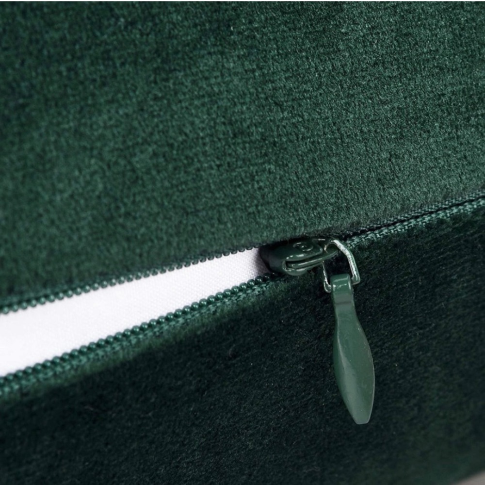 Luxury Home | Elegant Hunter Green Soft Velvet Throw Pillow Covers - Picture 4 of 5